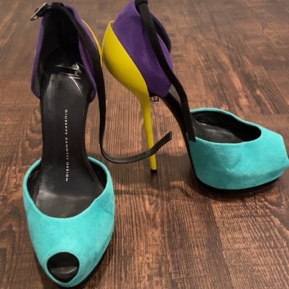 Giuseppe Zanotti Sued Colour Block Ankle Strap Pump - Picture 2 of 4